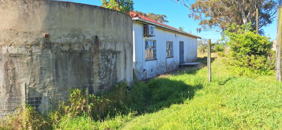 Commercial Property for Sale in Cove Ridge East Eastern Cape